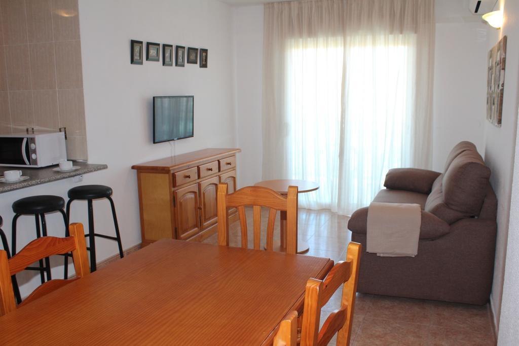 Los Juncos De Pineda Park Salou Dış mekan fotoğraf