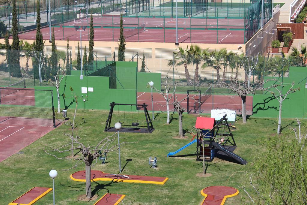 Los Juncos De Pineda Park Salou Dış mekan fotoğraf