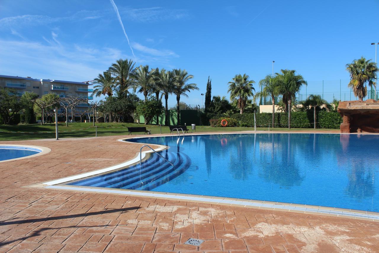 Los Juncos De Pineda Park Salou Dış mekan fotoğraf